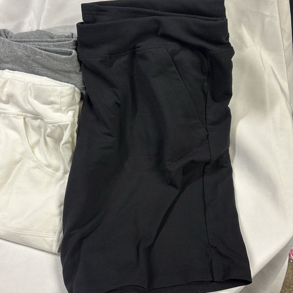 Athletic Womens capris and short Set - Gray, White, Black, burgundy - Picture 3 of 7